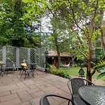 Golden - Forest Retreat With Jacuzzi And Garden View Вилла *