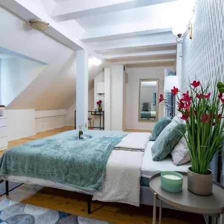 Golden - Forest Retreat With Jacuzzi And Garden View * Констанцин-Езёрна