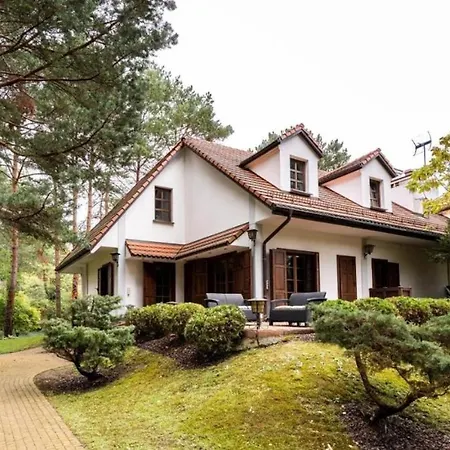 Golden - Forest Retreat With Jacuzzi And Garden View Willa