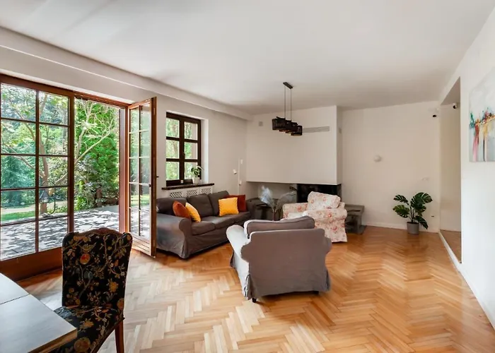 Golden - Forest Retreat With Jacuzzi And Garden View Констанцин-Езёрна