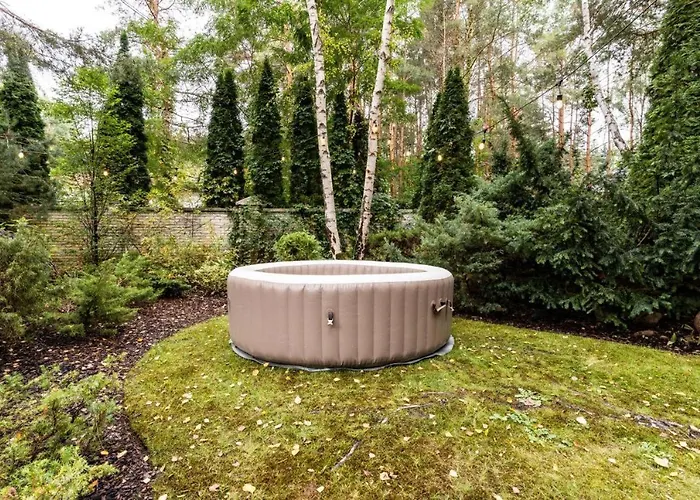 Golden - Forest Retreat With Jacuzzi And Garden View Вилла *