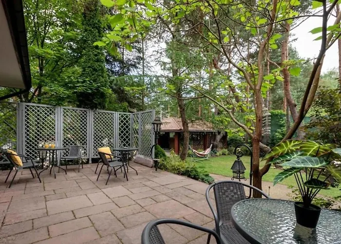 Golden - Forest Retreat With Jacuzzi And Garden View Вилла *